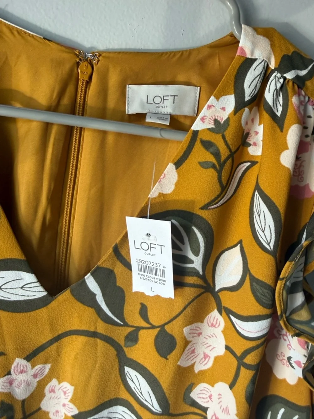 NEW Loft Floral V-Neck Drawstring Dress Yellow Pink Green Print Size L - Picture 3 of 9